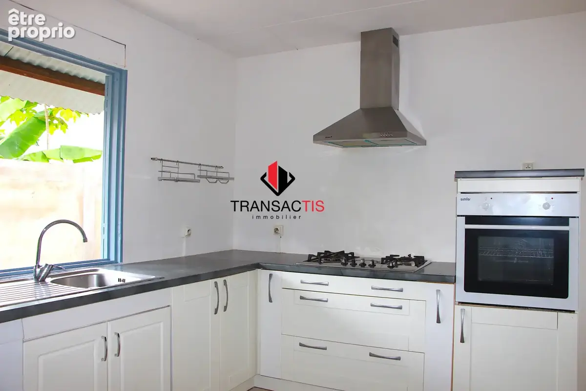 Maison de 100m2 en vente avec terrasse à Cayenne - photo 2