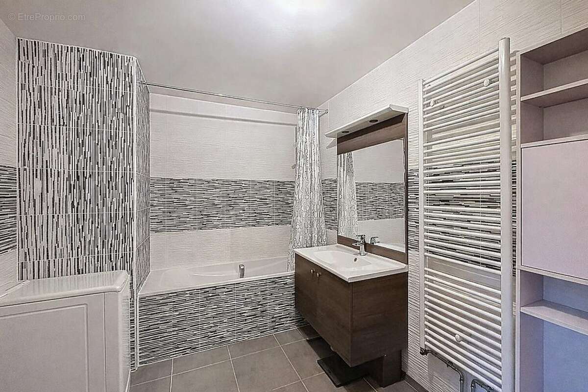 Appartement à MAISONS-ALFORT