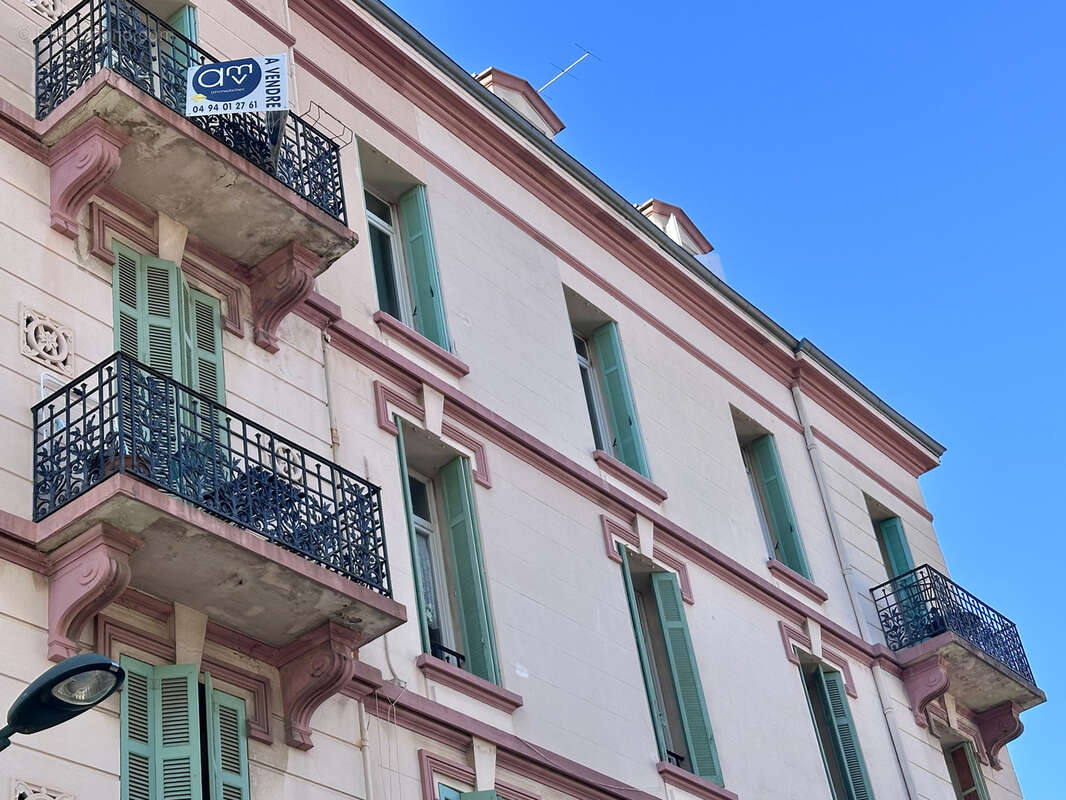 Appartement à HYERES