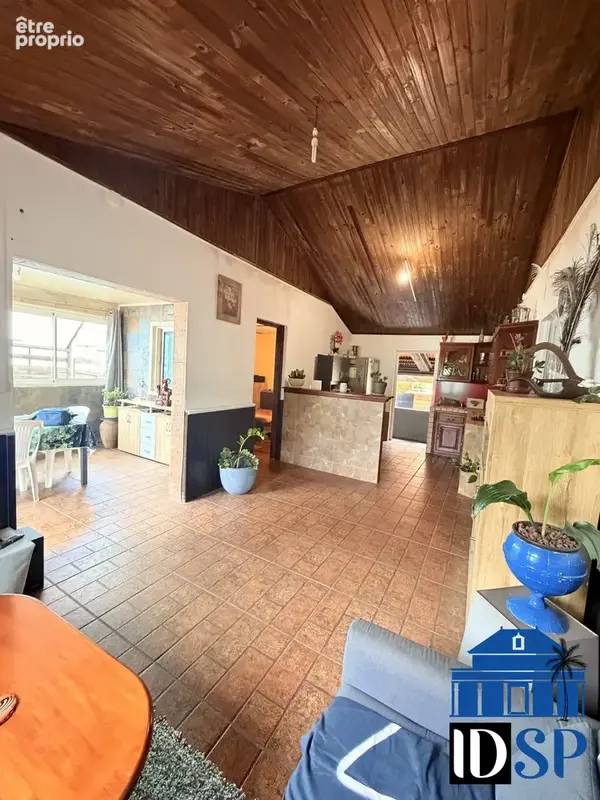 Maison 4 pièces 80 m² à vendre à Entre-Deux (97414) - photo 2