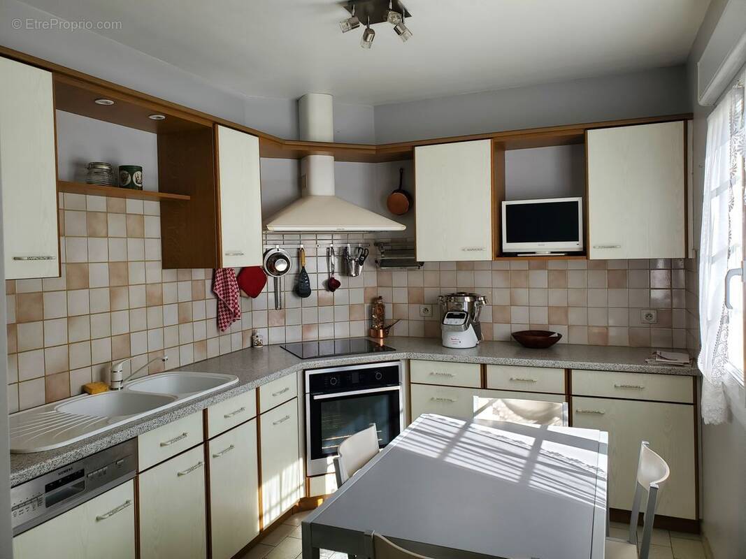 Maison à CHAMPNIERS