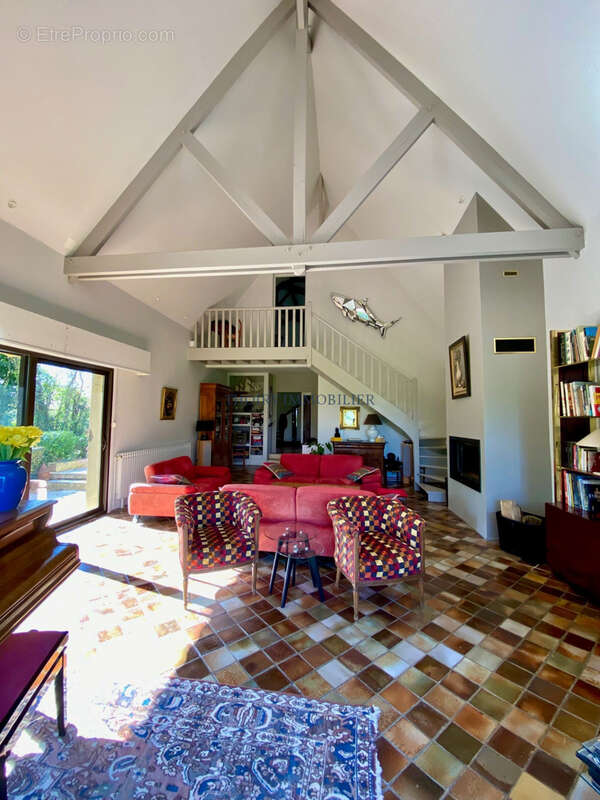 Maison à ARNOUVILLE-LES-MANTES
