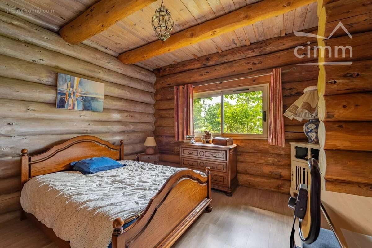 Maison en fuste 4 chambres à La Fermeté - photo 8