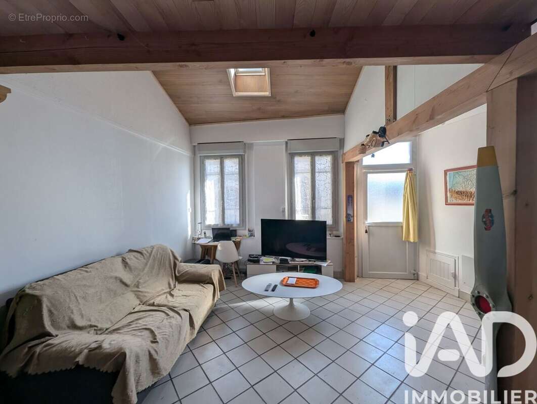 Maison 75 m² à Gaillac  - photo 6
