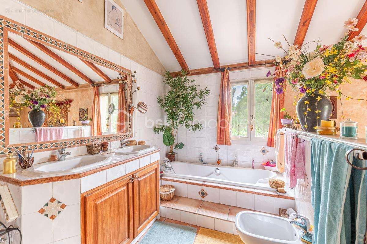 Maison à SAINT-RAPHAEL