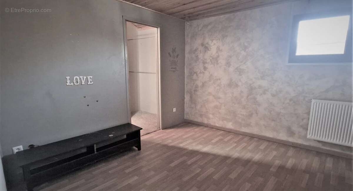 Maison à SAINT-THOMAS-EN-ROYANS