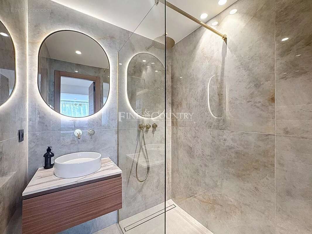 Appartement 4 pièces cannes - pointe croisette - photo 17