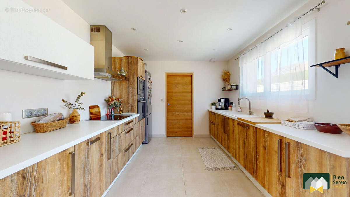 Maison 100 m² à Fontaine-La-Guyon  - photo 3
