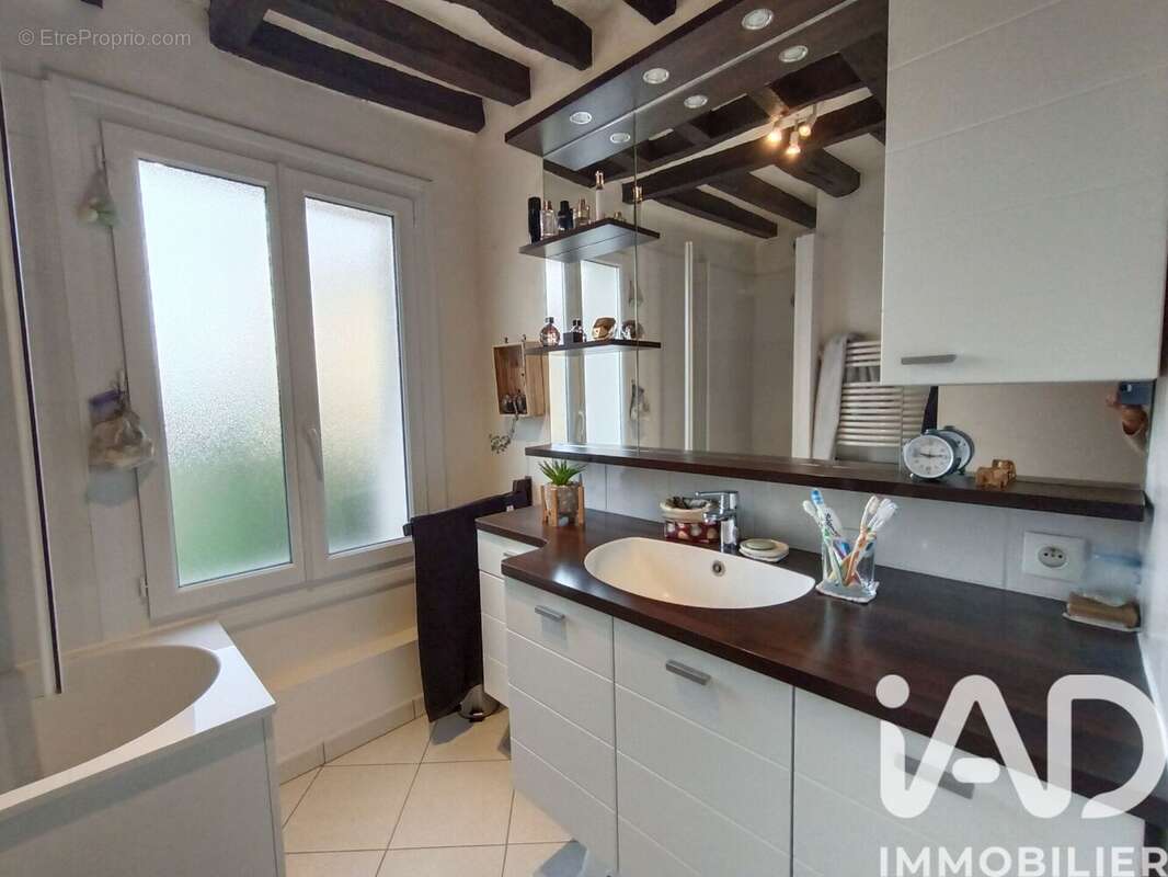 Maison 155 m² à Saint-Aubin-Les-Elbeuf  - photo 8