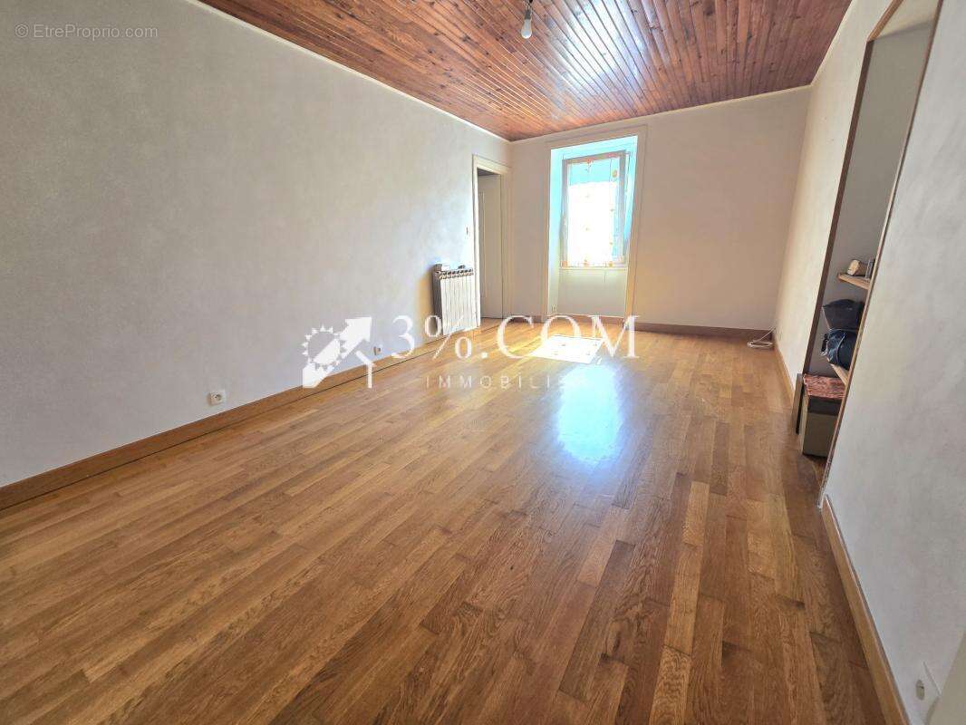 Maison de village de 120m2 et 5 chambres avec jardin et terr - photo 6