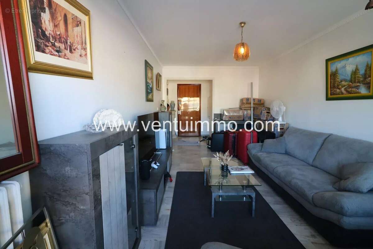 Appartement à LE CANNET