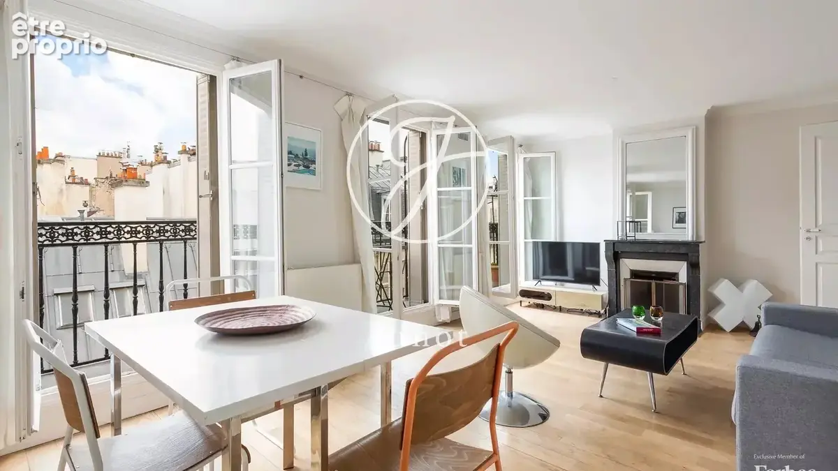 Paris 3e - TEMPLE / SAINT-MERRI - Appartement - 2 pièces - 51,15m² Carrez - 1 chambre - Balcon 4,75m² - Vue dégagée - photo 5
