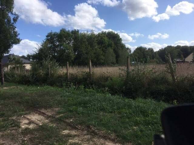 Terrain à SAINT-LAURENT