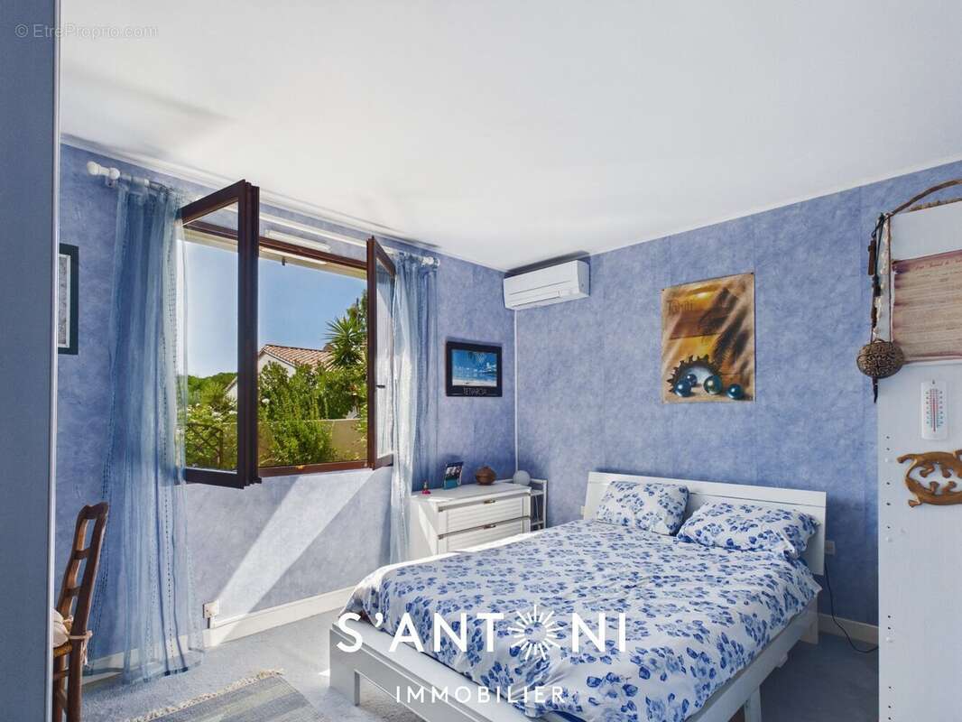 LE CAP D'AGDE - MARAVAL - Villa 6 pièces au calme sans vis à vis - photo 9