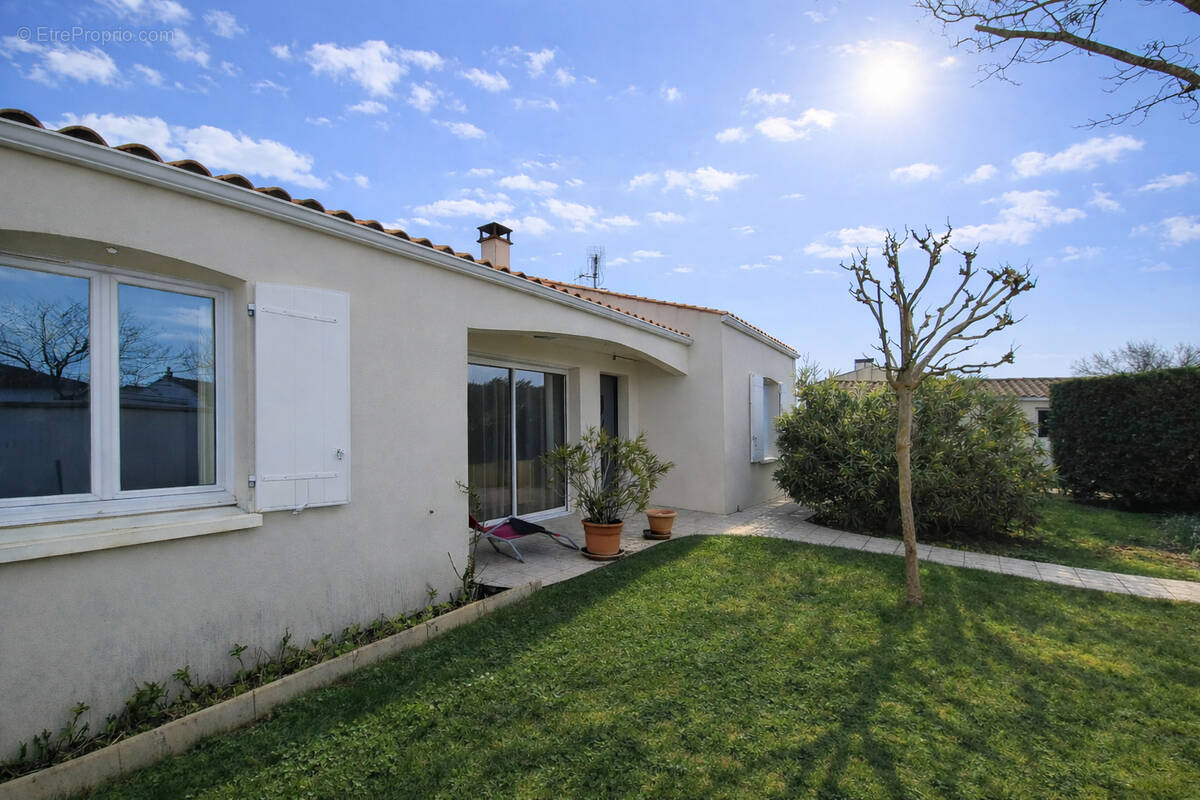 Maison à SAINTE-SOULLE