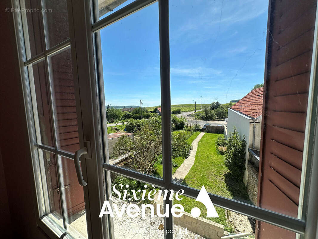 Maison à vendre de type 5 pièces à  Etoges 164.38 m2 - photo 7