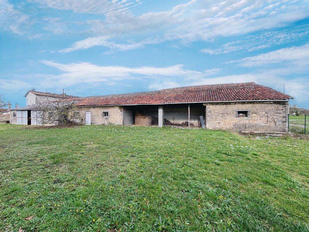Maison à LA MAGDELEINE