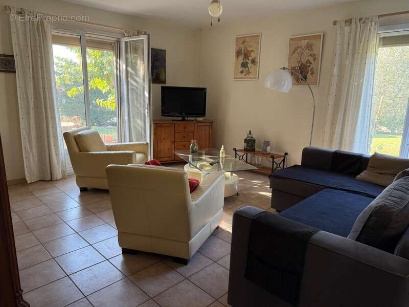 Maison à CHEVAL-BLANC