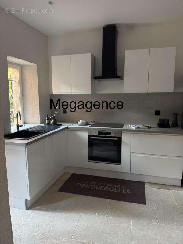 Appartement à HYERES