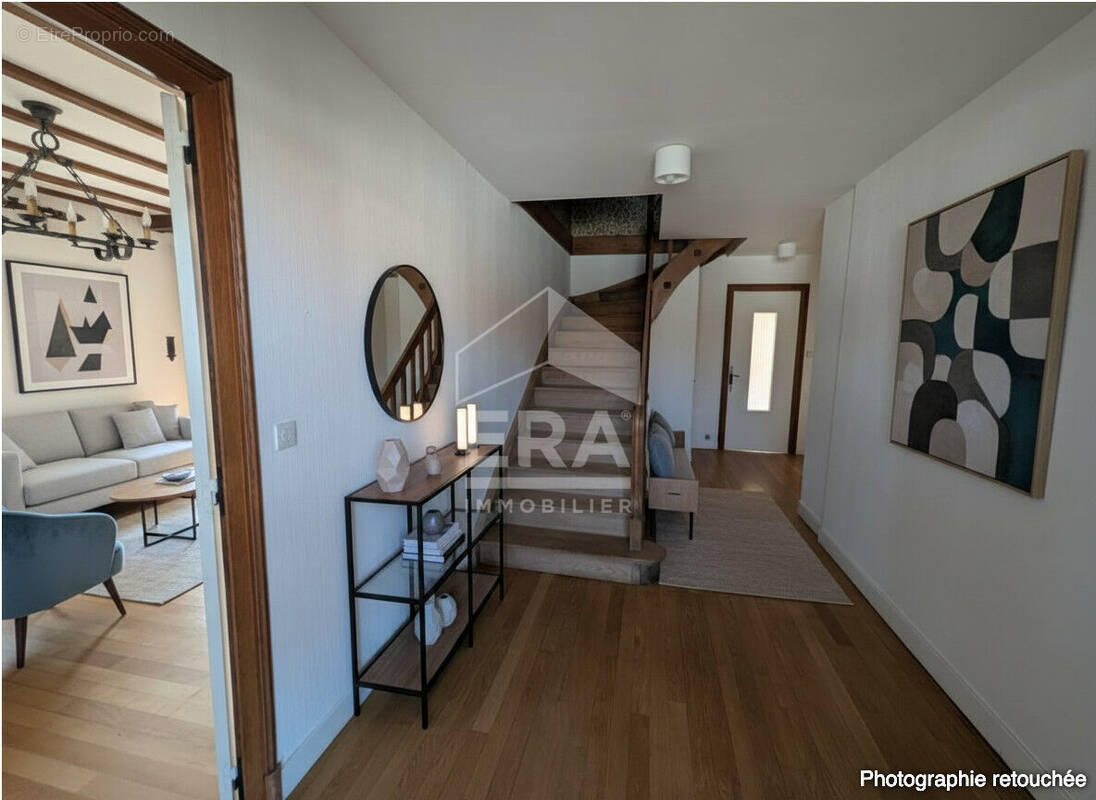 Maison à PIERREFONTAINE-LES-VARANS