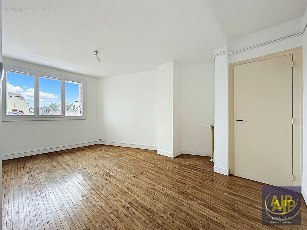 Nantes - saint donatien - appartement t3 a vendre. - photo 12