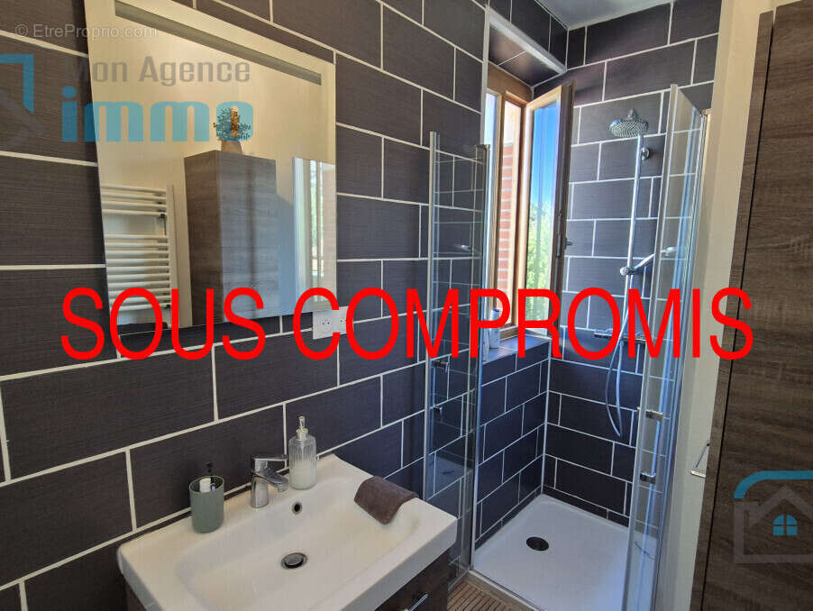 Maison à MEHUN-SUR-YEVRE