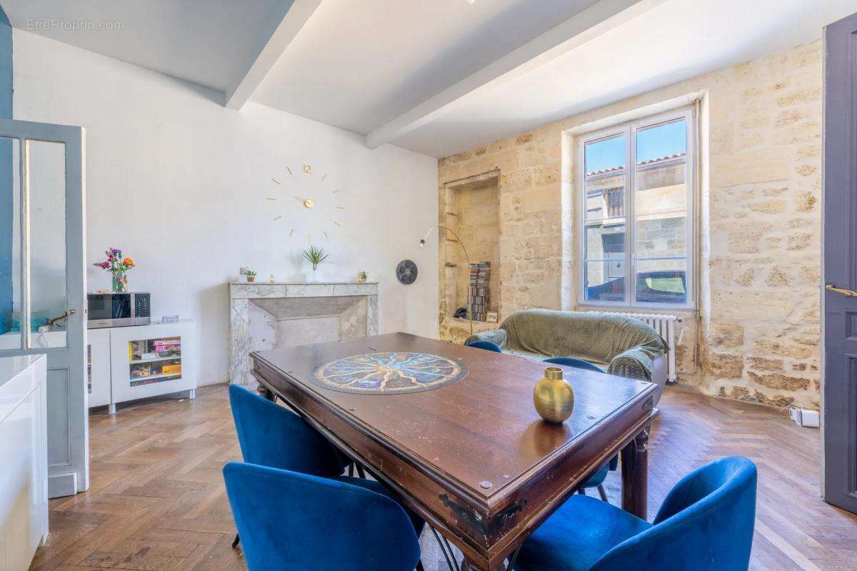 Maison à SAINT-ANDRE-DE-CUBZAC