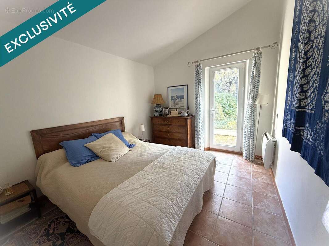 Photo 6 - Maison à LA ROQUE-D&#039;ANTHERON