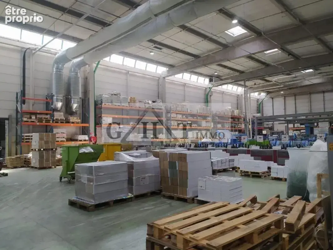 EXCLUSIVITE 3500 m² entrepot bureaux à vendre à LOGNES - photo 8