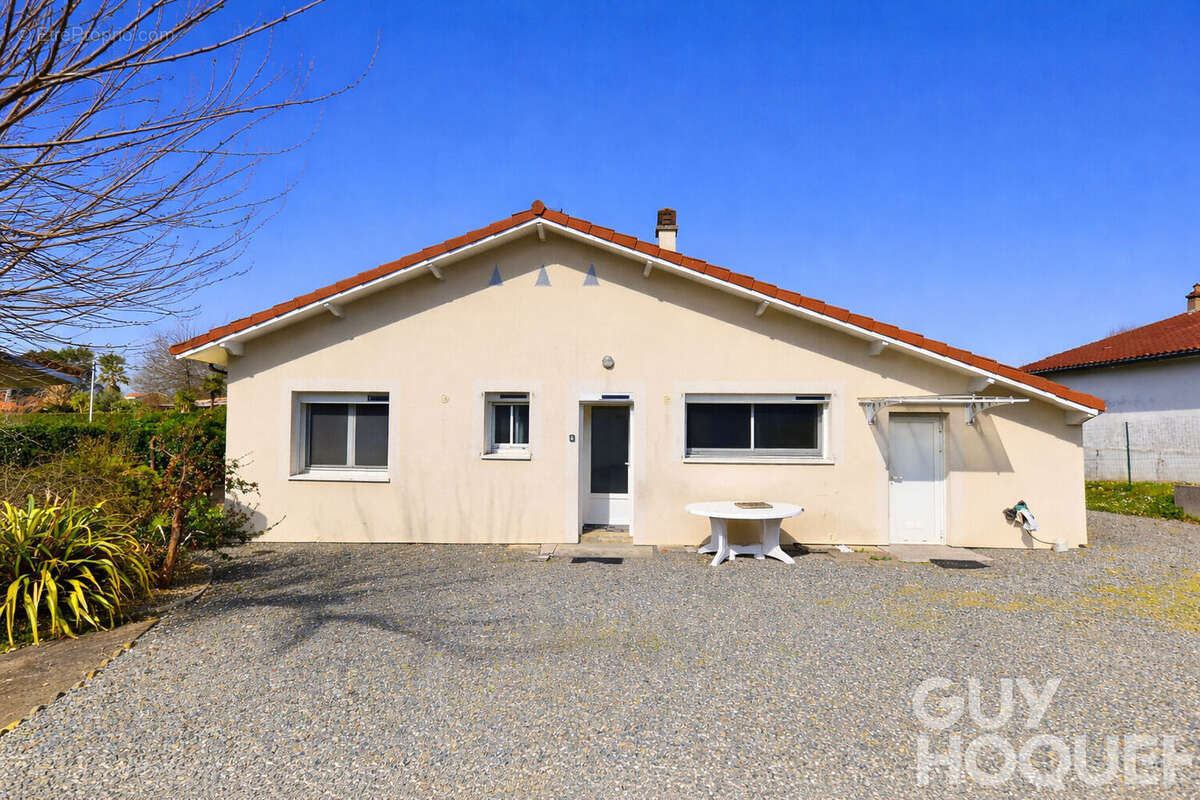 Maison à HAGETMAU