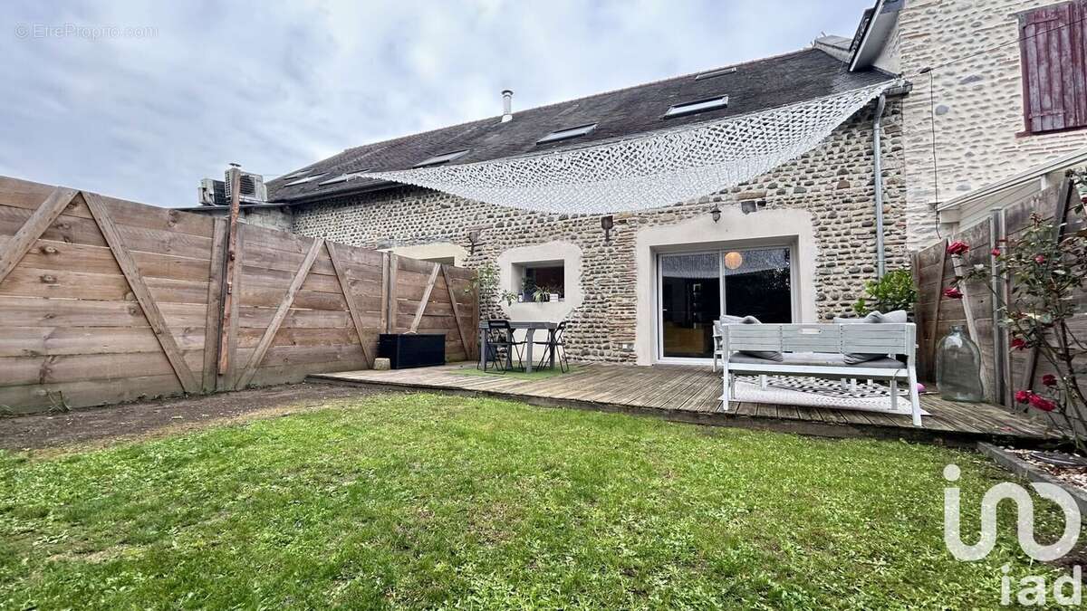 Photo 8 - Maison à LAROIN