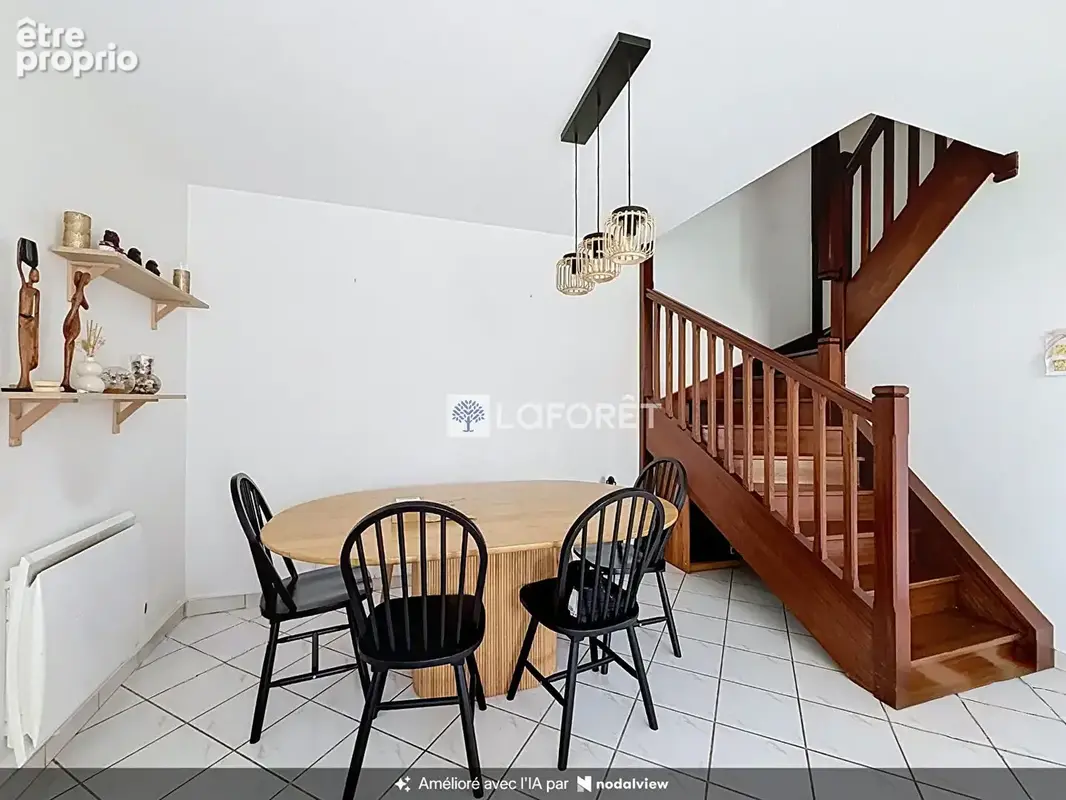 Maison contemporaine avec salon cathédrale - photo 3