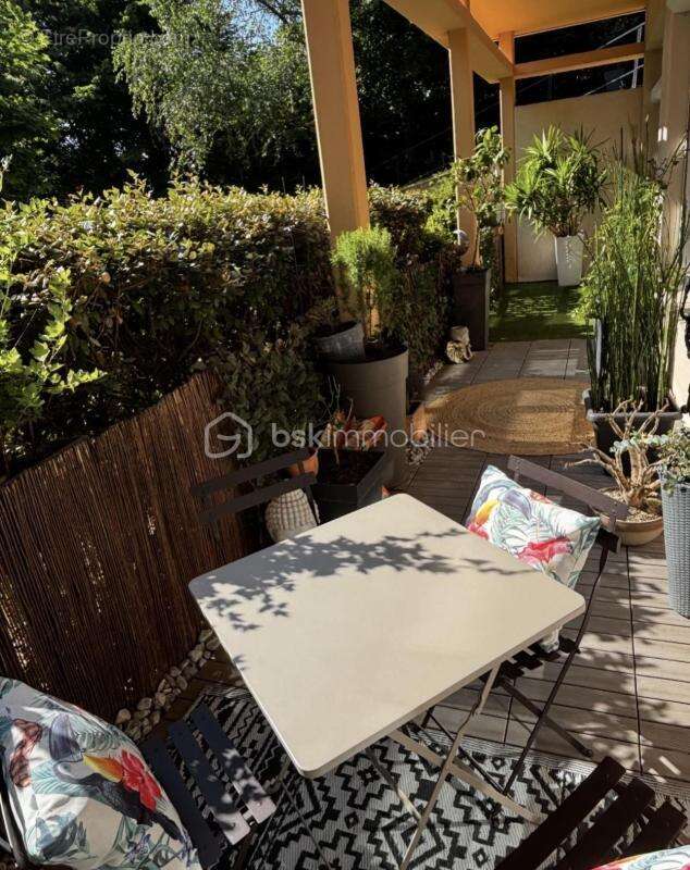 Appartement à POLLIONNAY