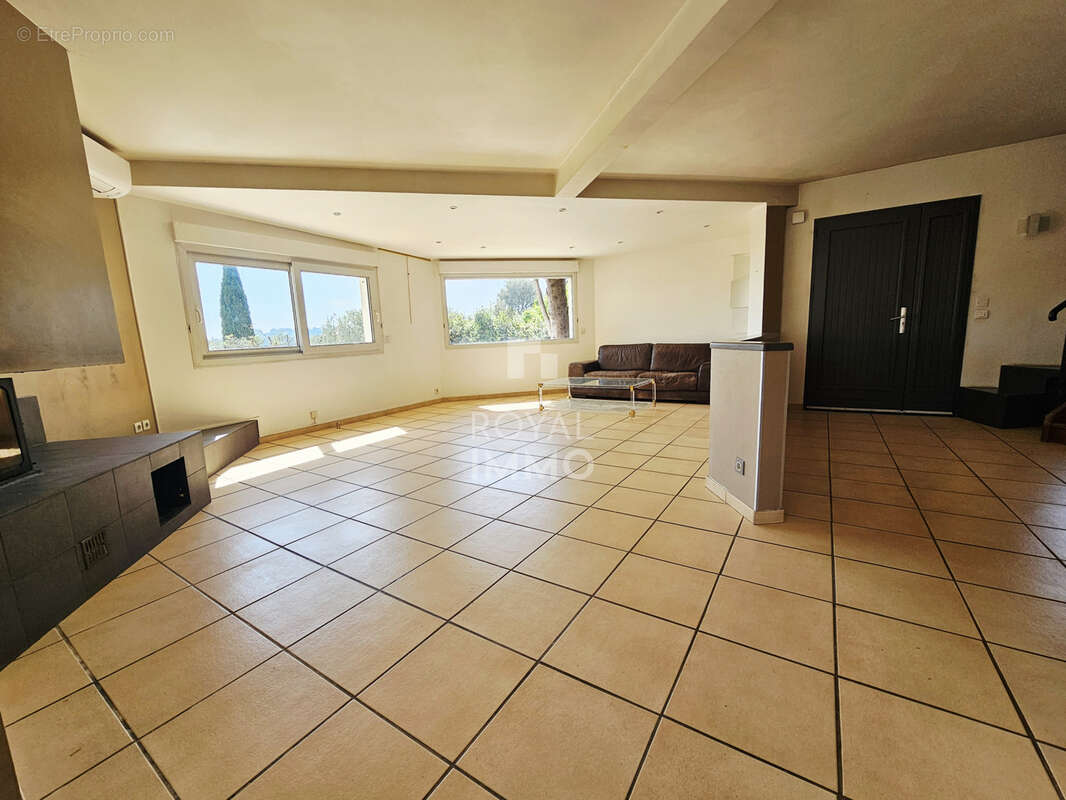 Maison à LA GARDE