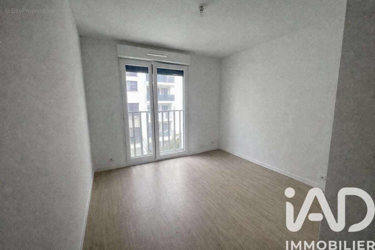 Photo 9 - Appartement à BOBIGNY