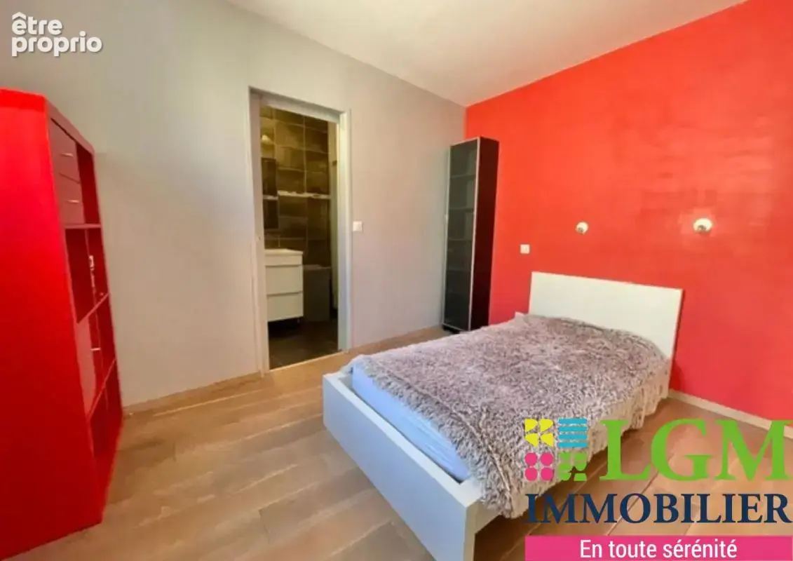 Maison de ville – 230 m² – 4 suites – Terrain 520 m² - photo 11