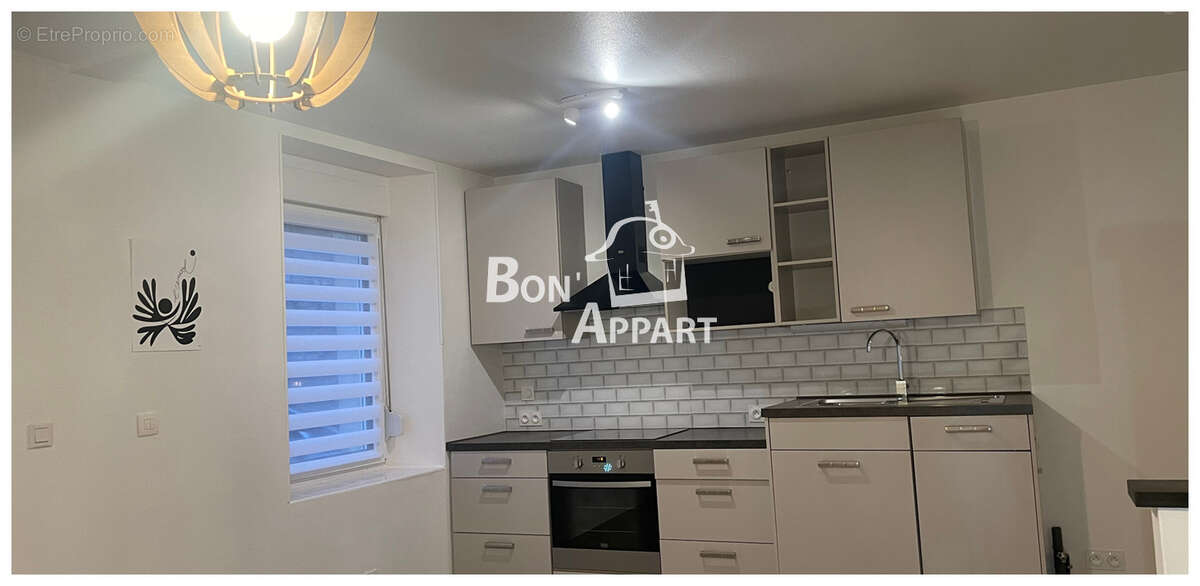 Appartement à LEXY