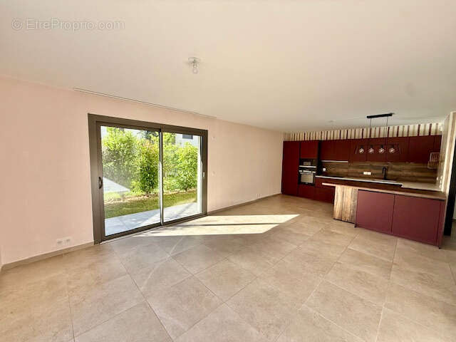 Appartement à DIVONNE-LES-BAINS
