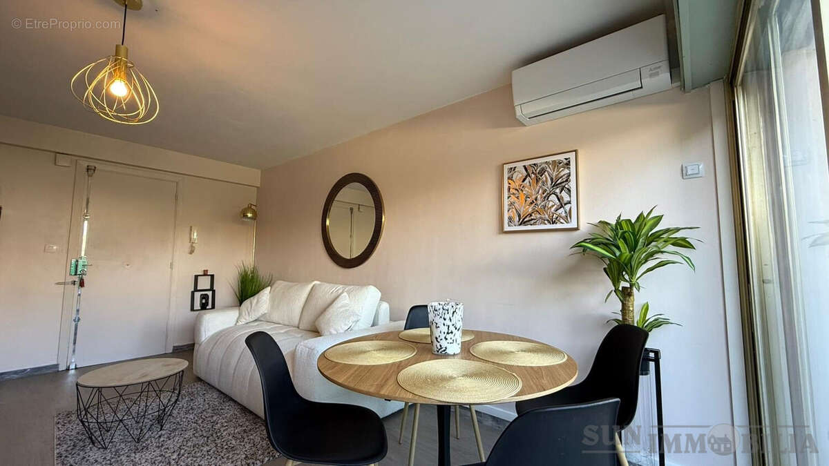 Appartement à CAGNES-SUR-MER