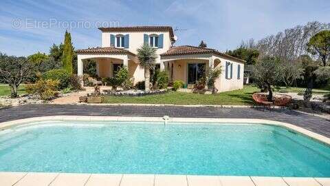 Maison à MAUSSANE-LES-ALPILLES