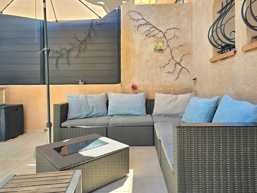 Maison à CARQUEIRANNE