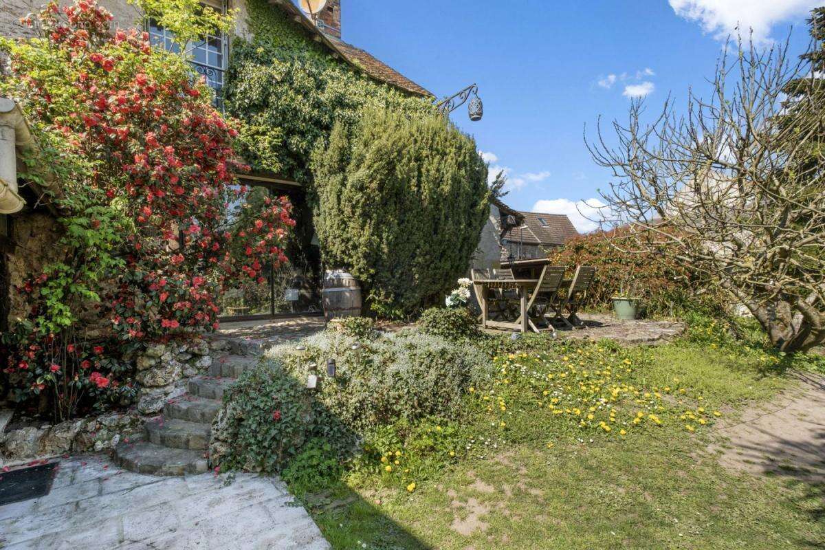 Maison à LES ALLUETS-LE-ROI