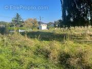 Terrain à VULAINES-SUR-SEINE