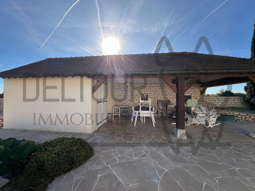 Maison à COULOMMIERS