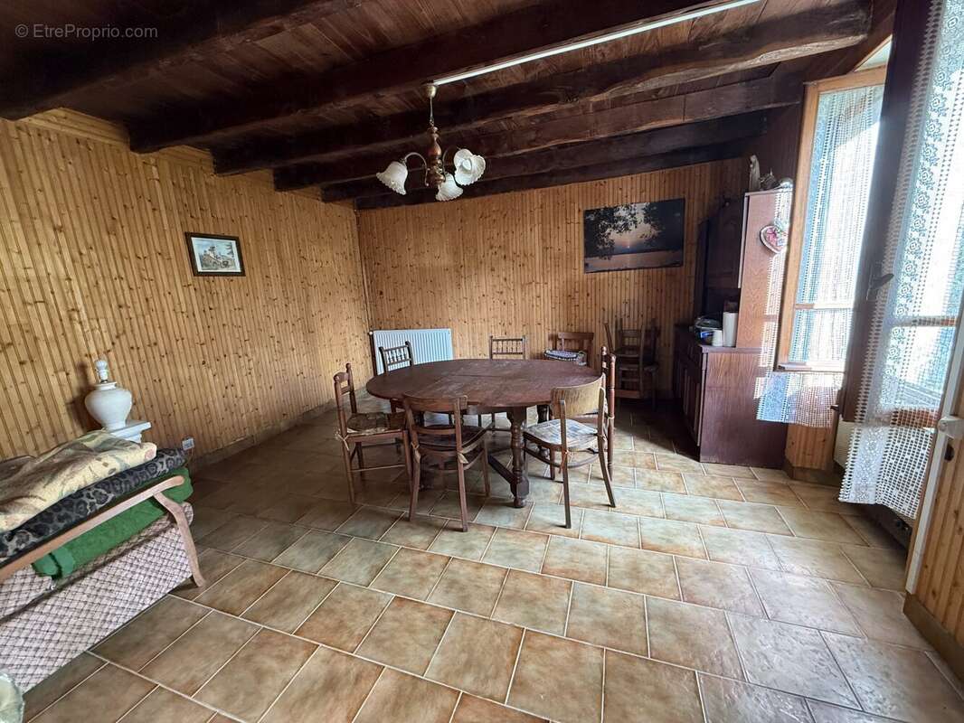 Maison 93 m² à Ecuras  - photo 3