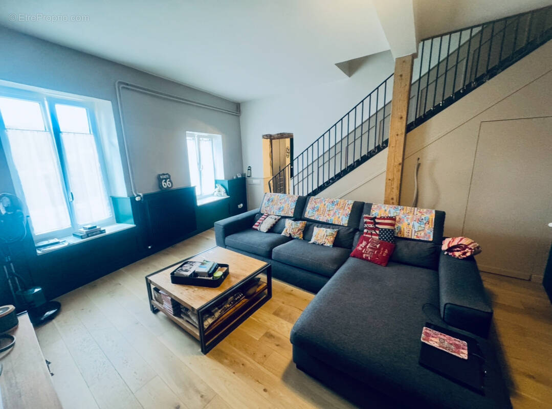 Maison à LE BOIS-D&#039;OINGT