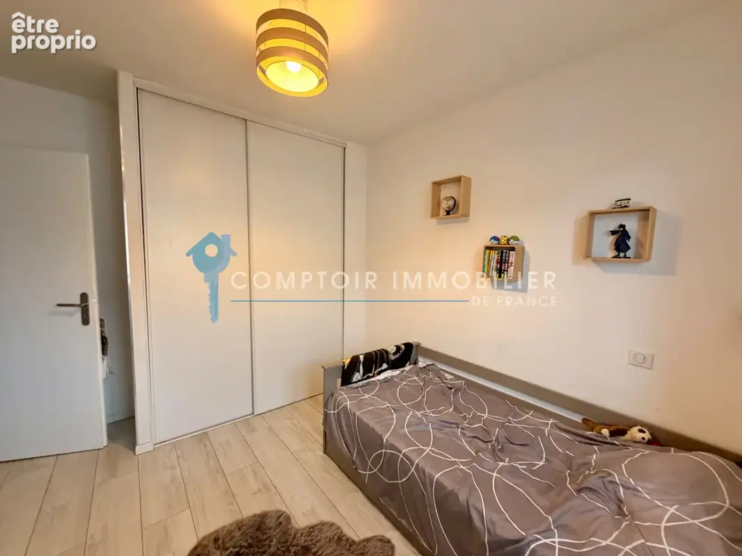 En exclusivité Villa de 2013, 95 m2 sur 164 m2 de terrain , piscine, 3 chambres vue dégagée proche collège - photo 21