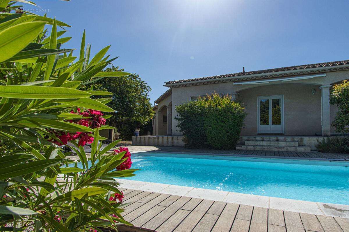 Vente  villa  moussan - 128m2- 4 pieces - 358000  hai - photo 5