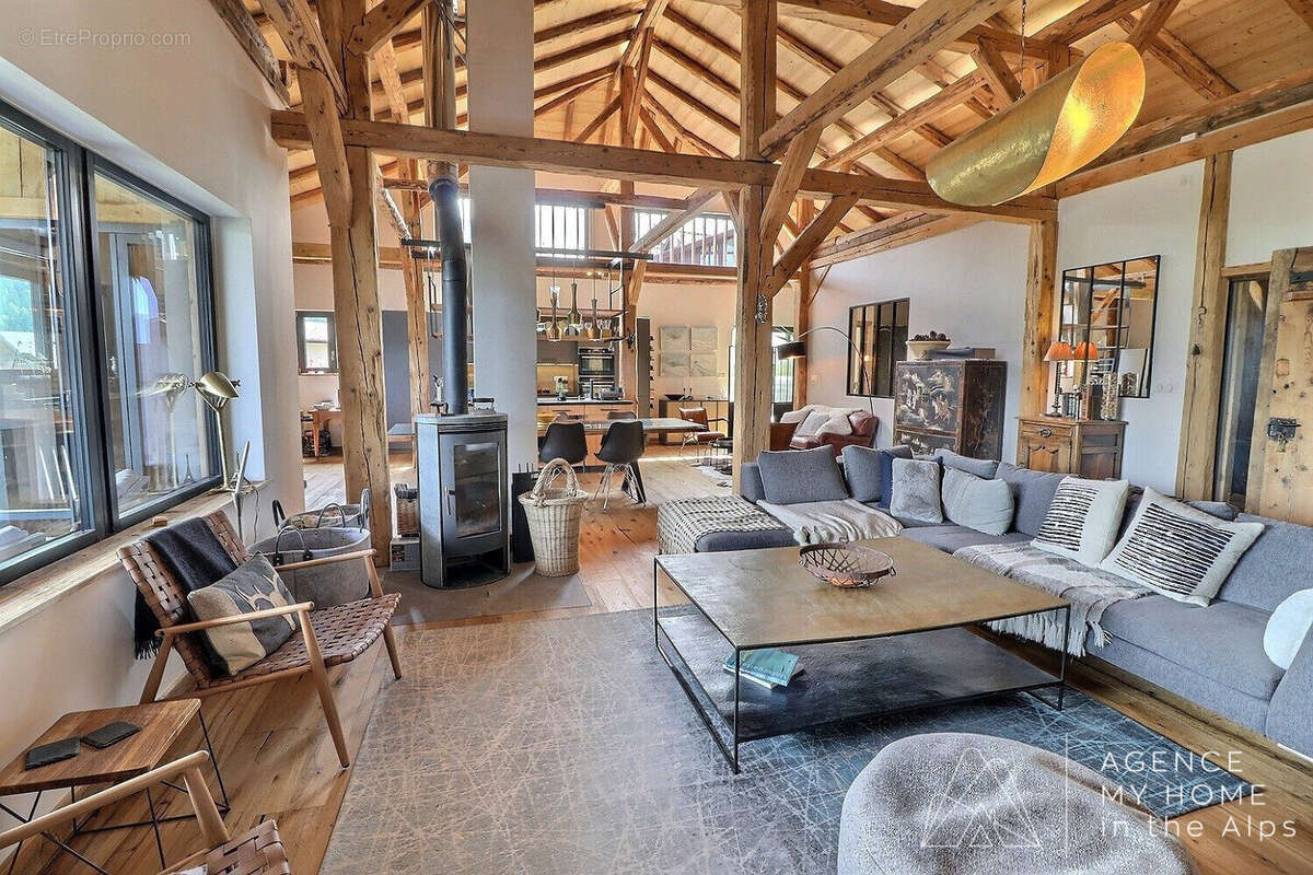 Maison à LA COTE-D&#039;ARBROZ