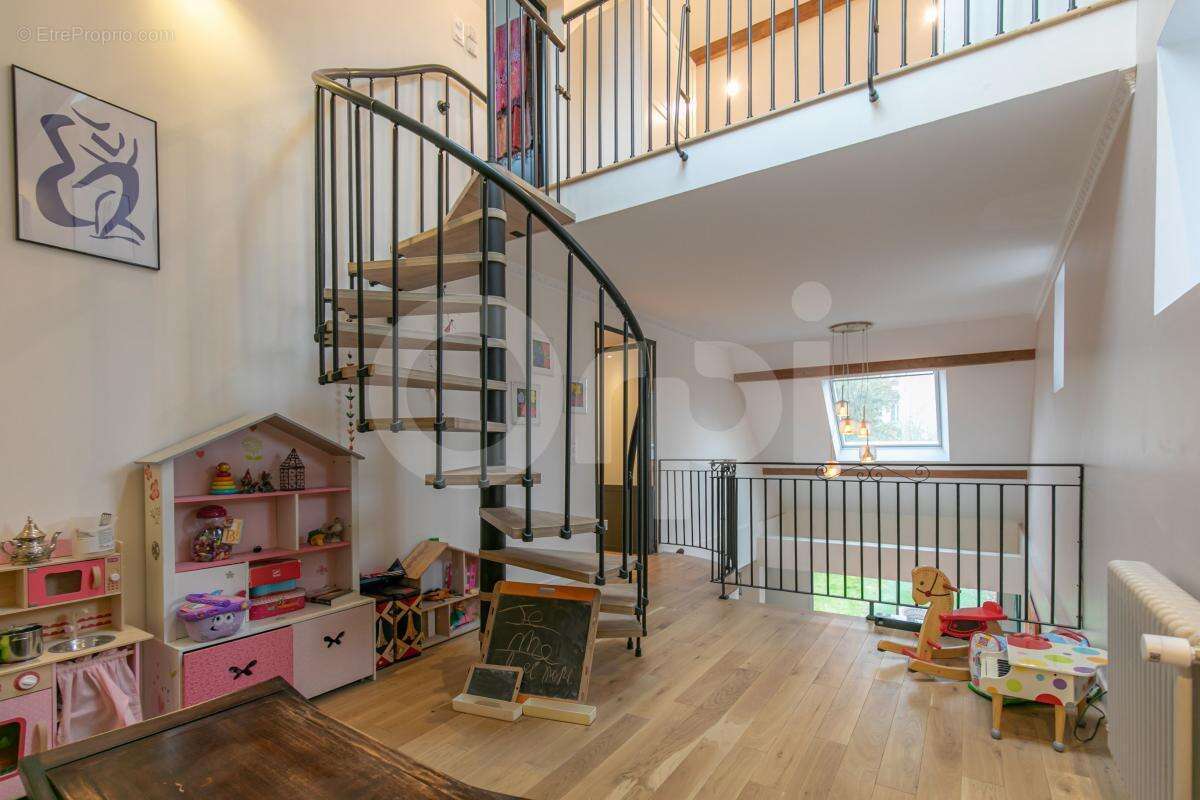 Maison à FONTENAY-SOUS-BOIS